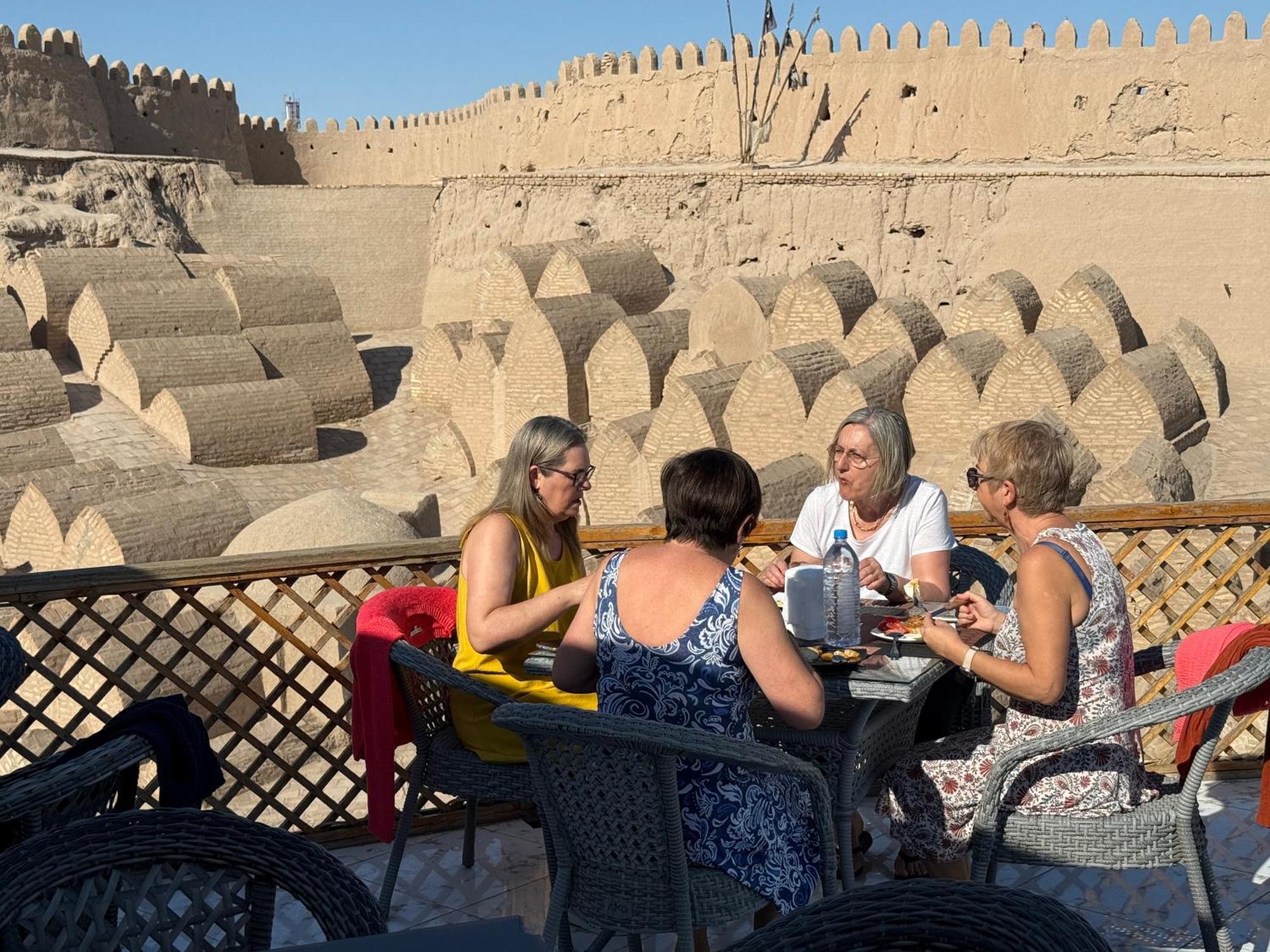 Adam-Eva Hotel Khiva Buitenkant foto